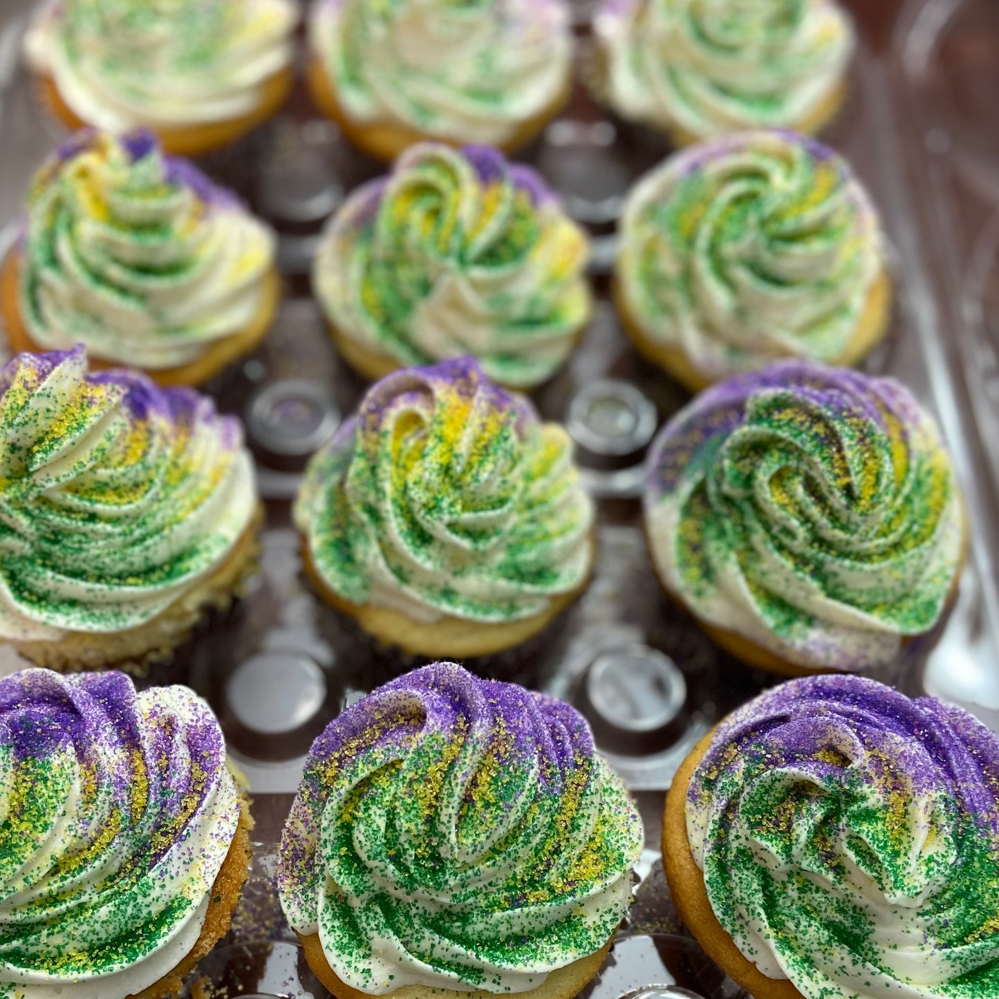 Mardi Gras Cupcakes